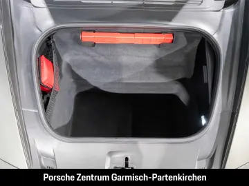 PORSCHE 992 911 Carrera 4 GTS Cabriolet