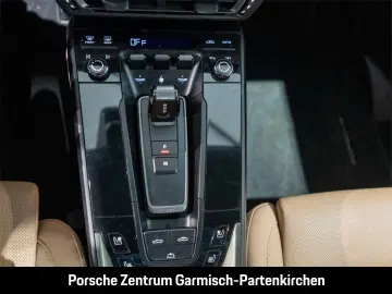 PORSCHE 992 911 Carrera 4 GTS Cabriolet