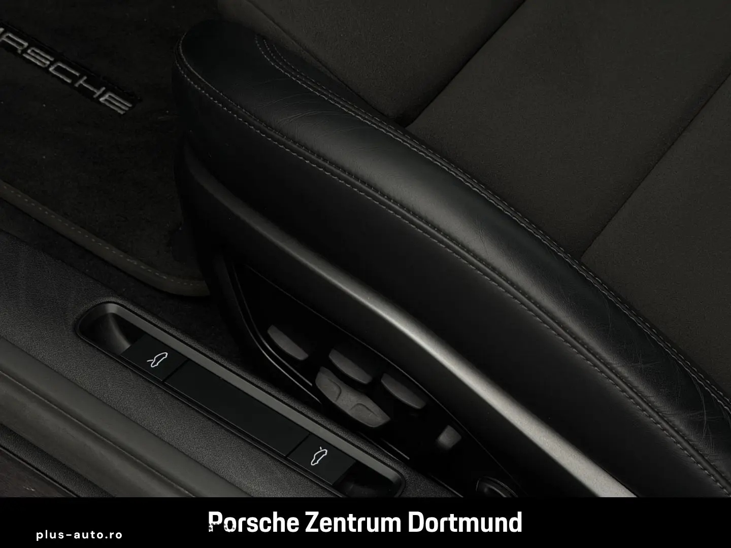 PORSCHE 992 911 Carrera 4 GTS Cabriolet InnoDrive BOSE