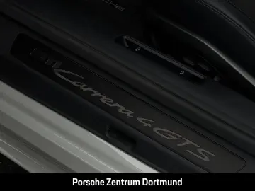 PORSCHE 992 911 Carrera 4 GTS Cabriolet InnoDrive BOSE
