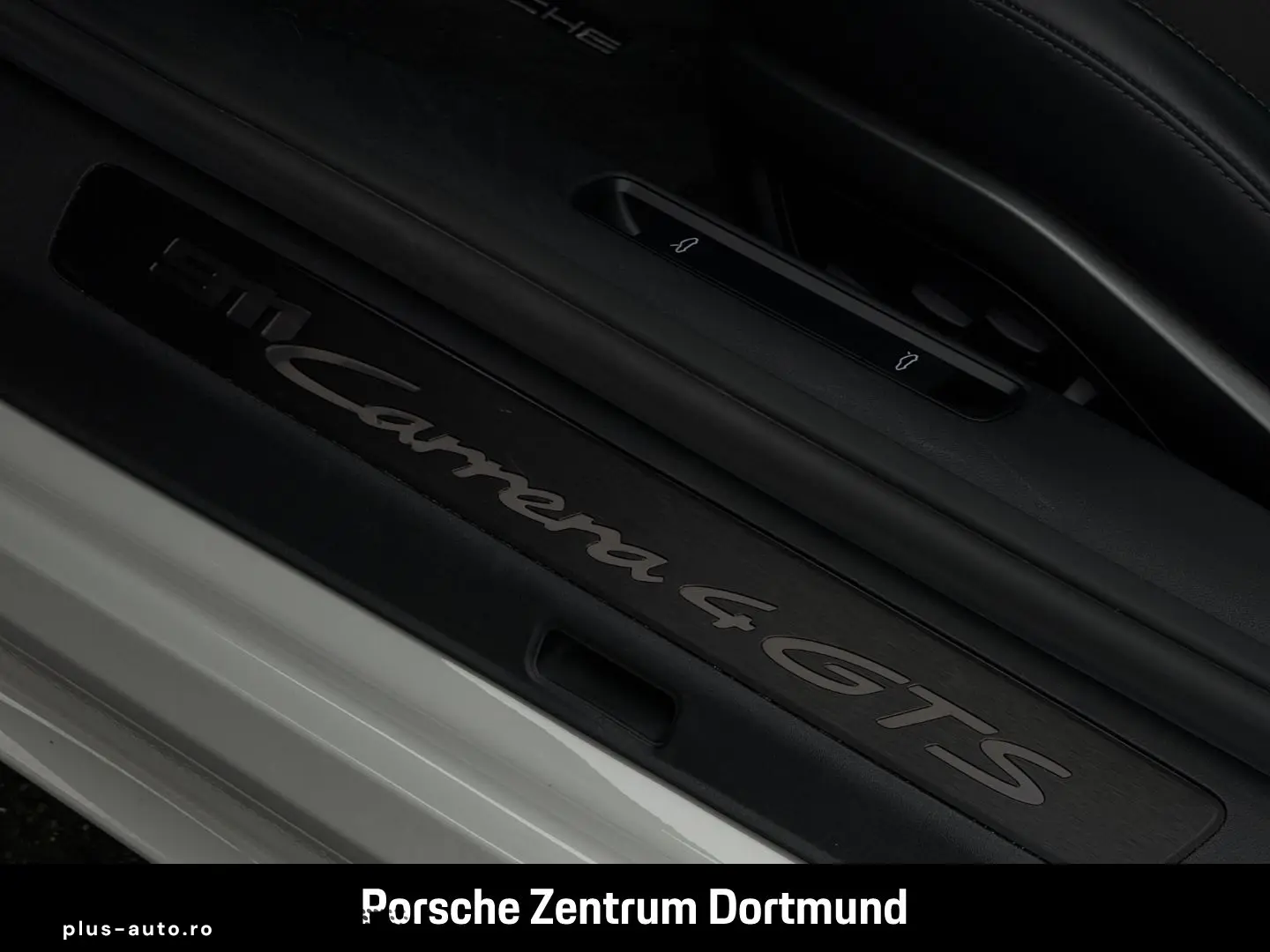 PORSCHE 992 911 Carrera 4 GTS Cabriolet InnoDrive BOSE