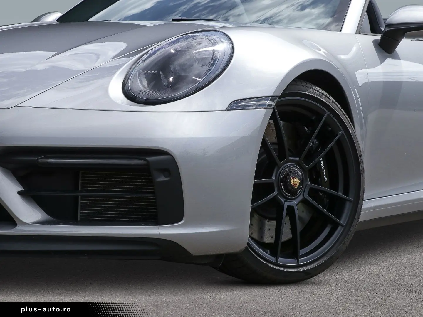 PORSCHE 992 911 Carrera 4 GTS Cabrio BOSE LED-Matrix