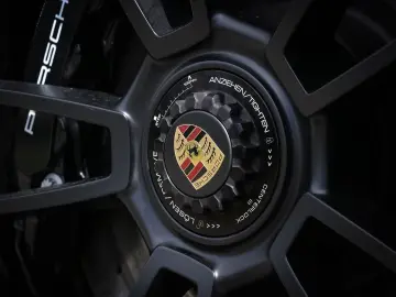 PORSCHE 992 911 Carrera 4 GTS Cabrio BOSE LED-Matrix