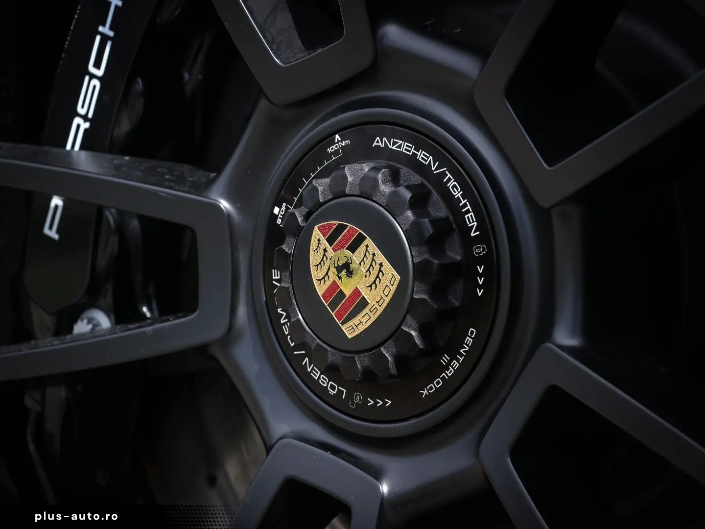 PORSCHE 992 911 Carrera 4 GTS Cabrio BOSE LED-Matrix