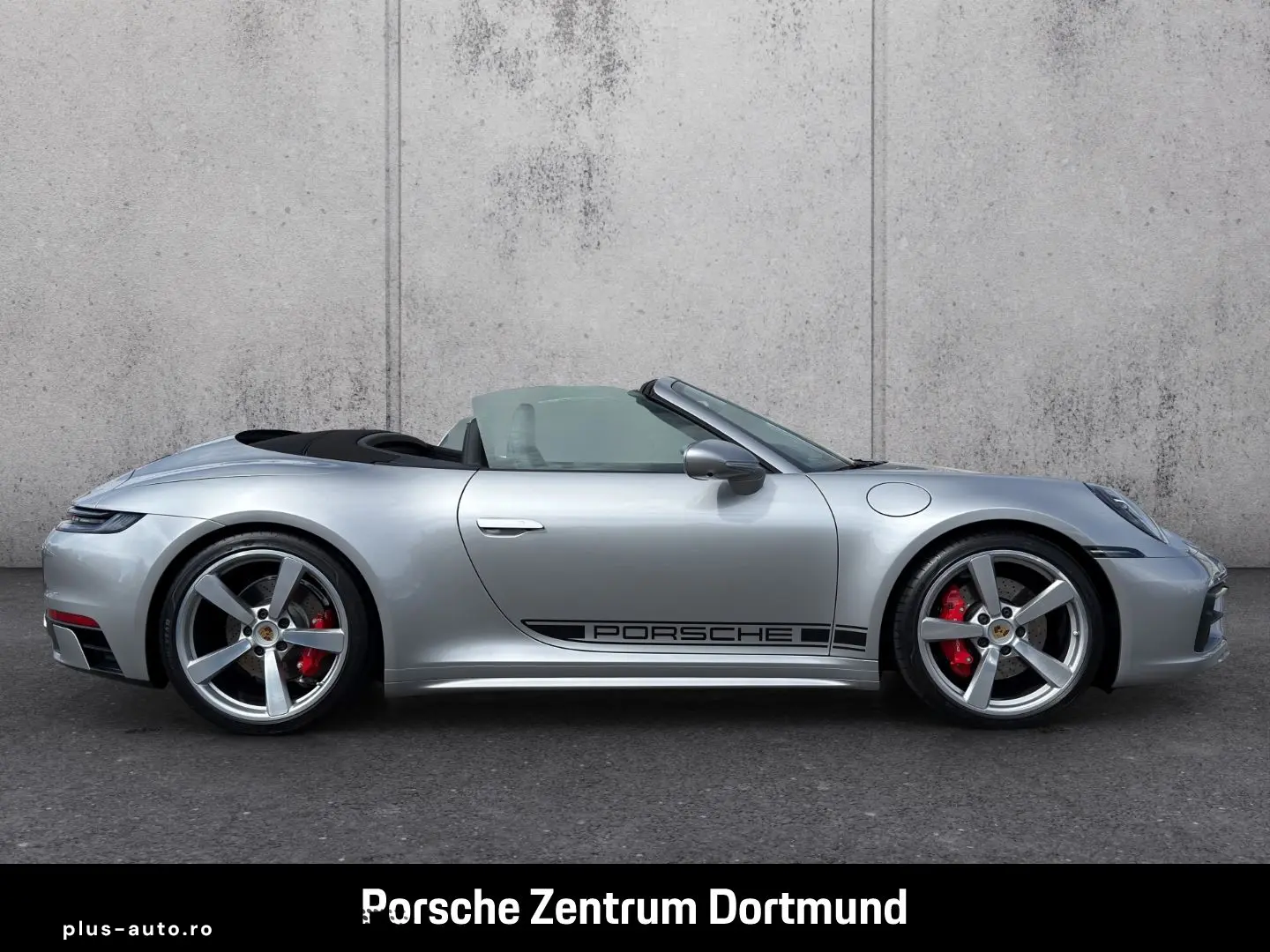 PORSCHE 992 911 Carrera 4S Cabriolet