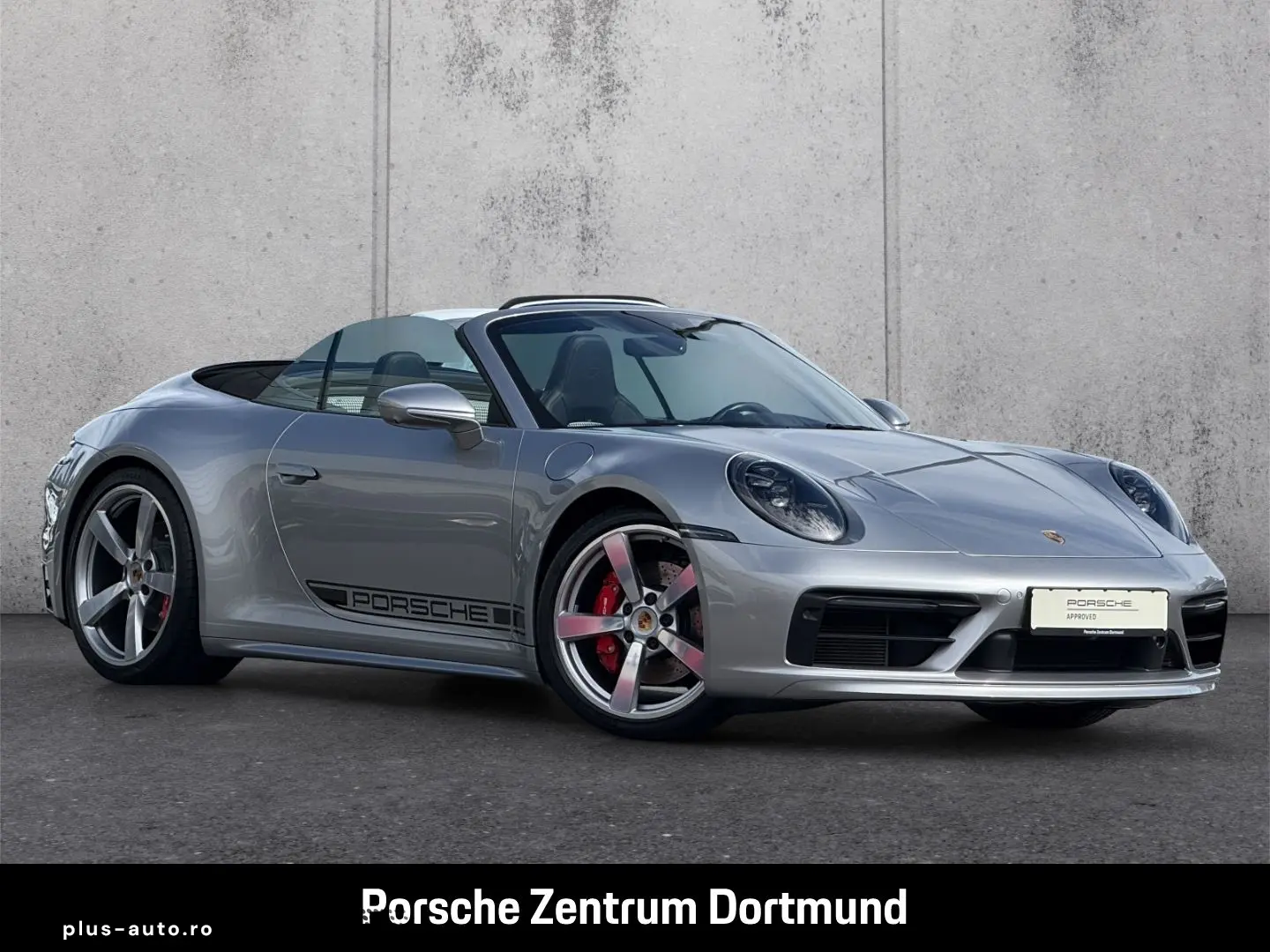 PORSCHE 992 911 Carrera 4S Cabriolet