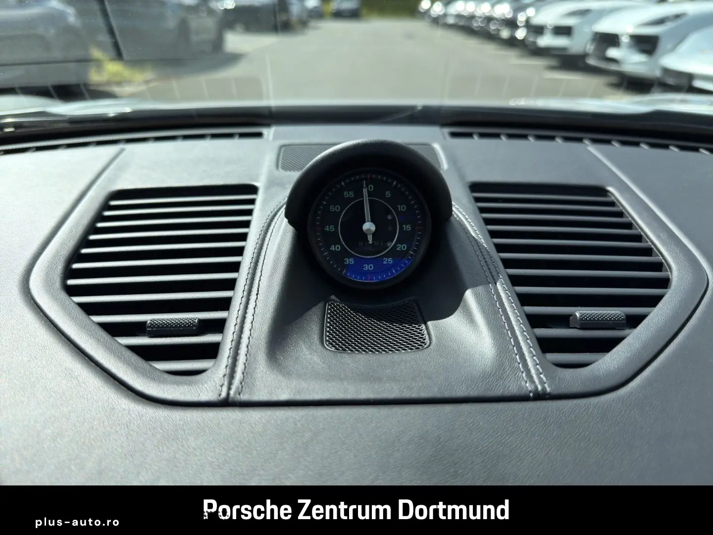 PORSCHE 992 911 Carrera 4S Cabriolet