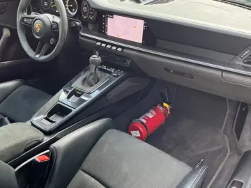 PORSCHE 911 (992) GT3 Clubsport Lift Matrix BOSE Chrono