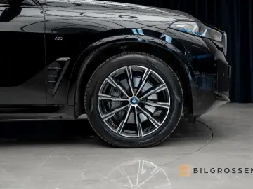 BMW X5 xDrive50e M Sport Inno B&W Pano HUD 360 TOW