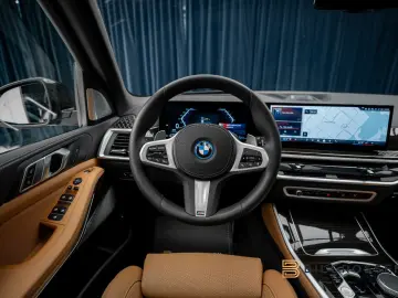 BMW X5 xDrive50e M Sport Inno B&W Pano HUD 360 TOW