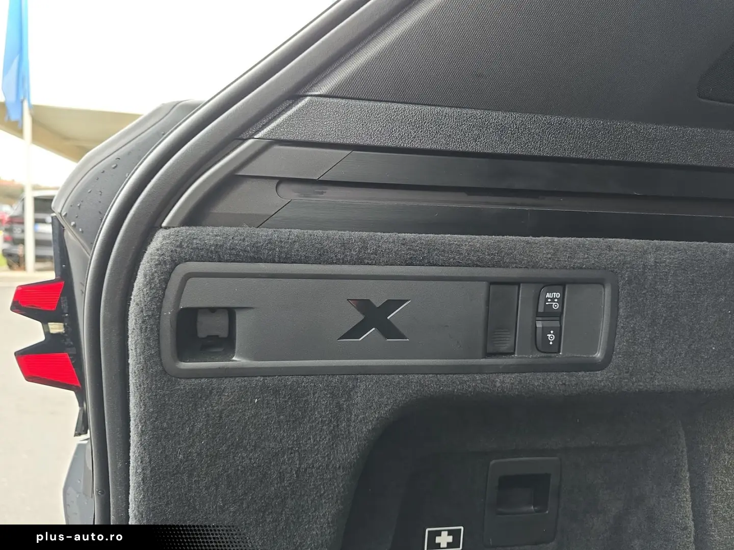 BMW X5 xDrive40i 22 Zoll AHK M Sportpaket Komfortsit