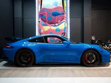 PORSCHE 911 GT3 VAT Lift PDLS  18'Seats Bose
