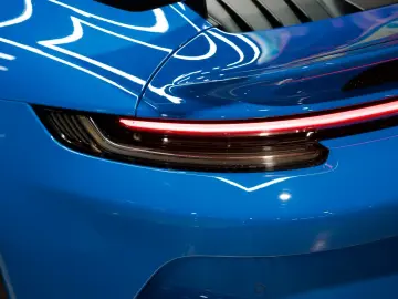 PORSCHE 911 GT3 VAT Lift PDLS  18'Seats Bose