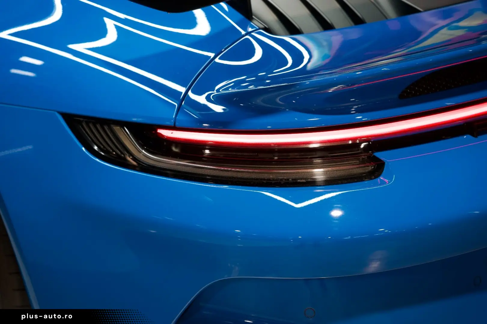 PORSCHE 911 GT3 VAT Lift PDLS  18'Seats Bose