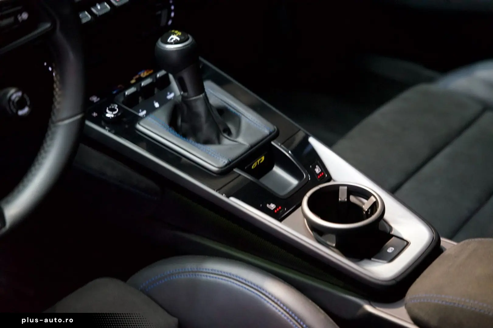 PORSCHE 911 GT3 VAT Lift PDLS  18'Seats Bose