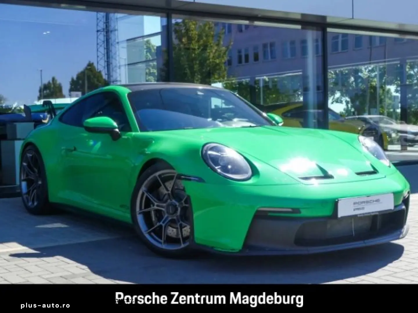 PORSCHE 992 (911) GT3 LIFT BOSE MATRIX CLUBSPORT
