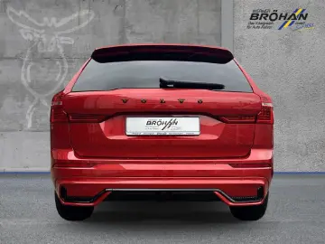 VOLVO XC60 B4 Benzin Plus Dark