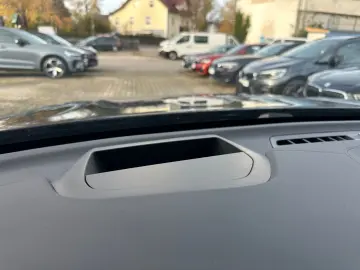 VOLVO XC60 Ultimate Dark AWD Leder HuD Pano B&W 360