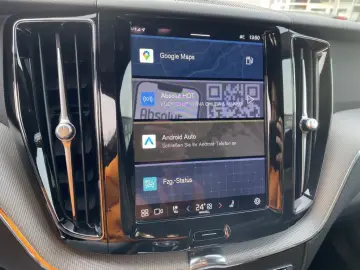 VOLVO XC60 Plus Dark AWD B4 Diesel EU6d StandHZG Leder