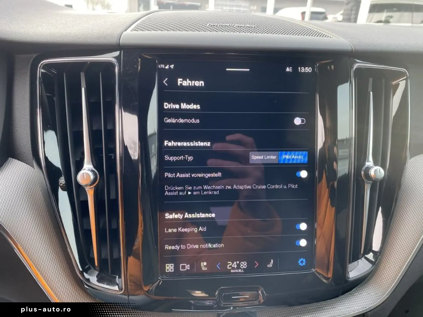 VOLVO XC60 Plus Dark AWD B4 Diesel EU6d StandHZG Leder