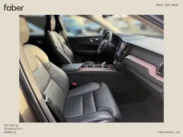 VOLVO XC60 B4 Diesel Ultimate Bright AWD