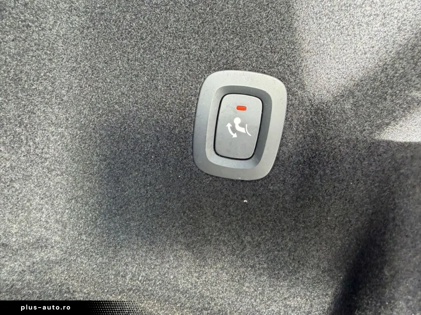 VOLVO XC60 Plus Dark AHK Leder Digitales Cockpit Memor