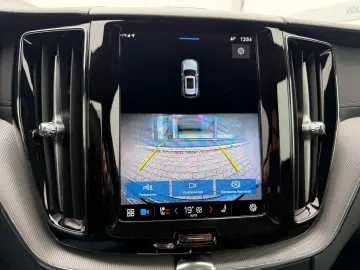 VOLVO XC60 B4 Ultimate Dark AWD HUD Leder Digitales Co