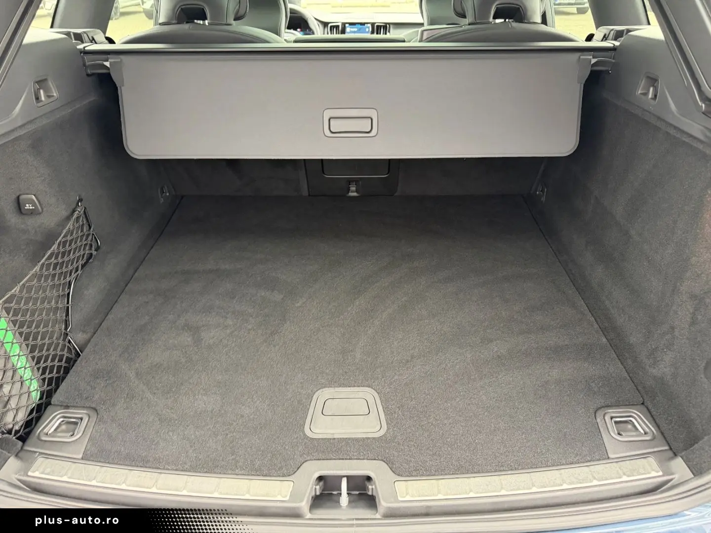 VOLVO XC60 B4 Ultimate Dark AWD HUD Leder Digitales Co