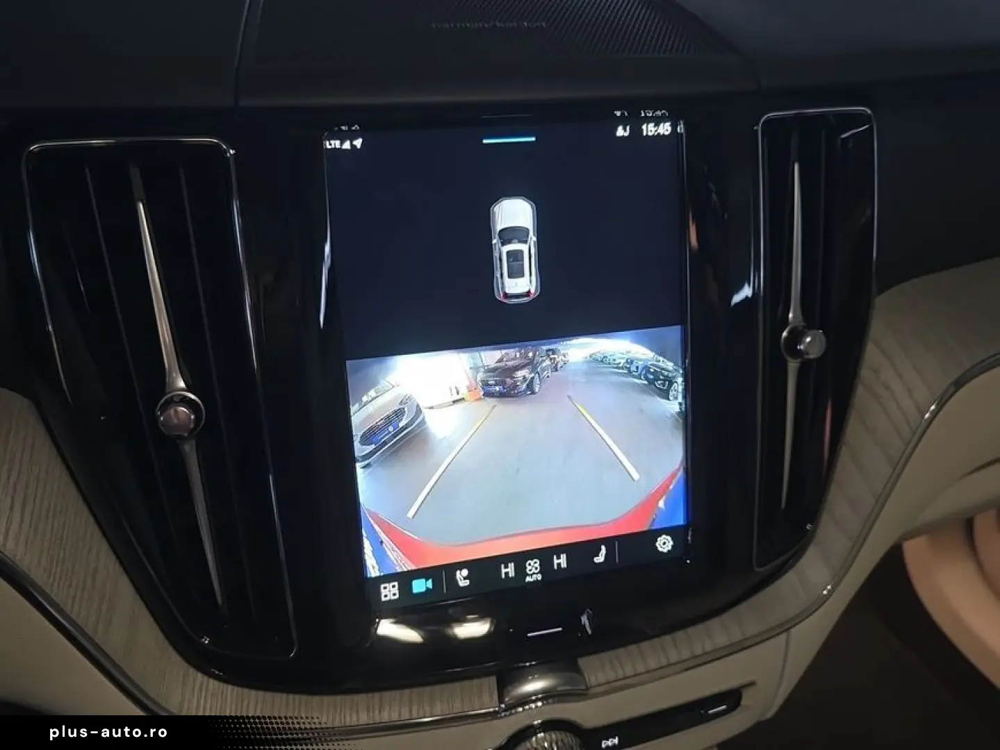 VOLVO XC60 B5 B AWD Core