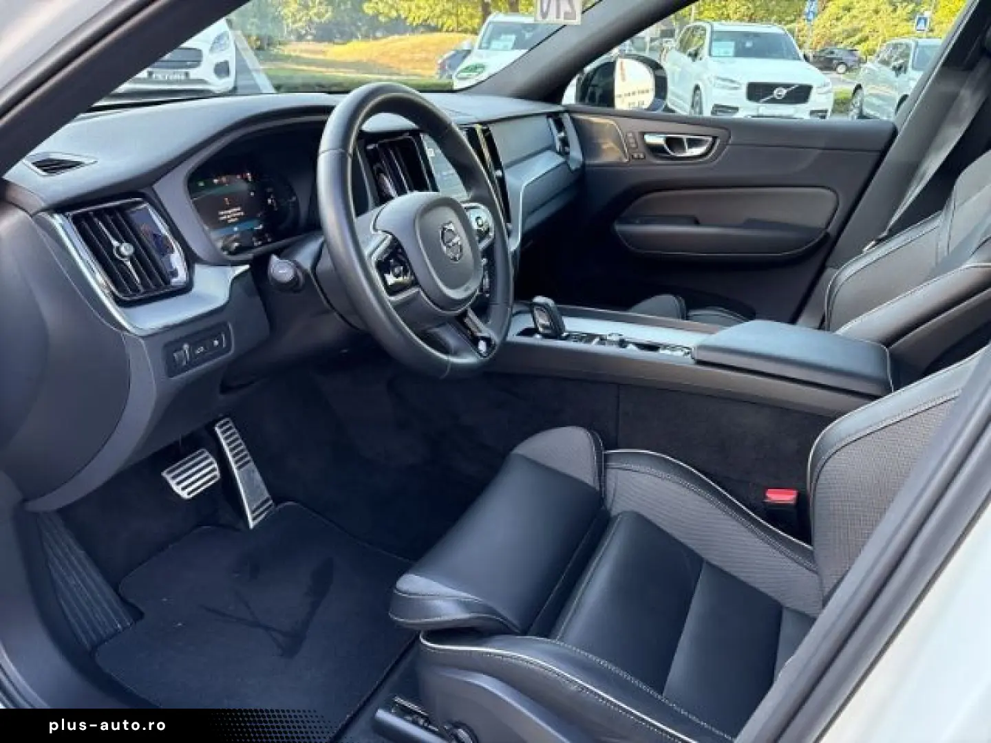 VOLVO XC60 R Design T6 21''LM AHK ACC Goog&hellip;