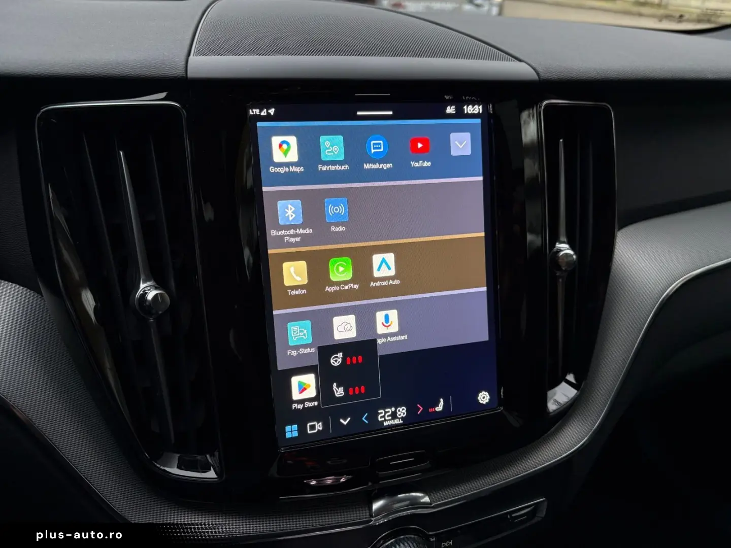 VOLVO XC60 B5 AWD Plus Black Edition He-Up PANO 360 AC