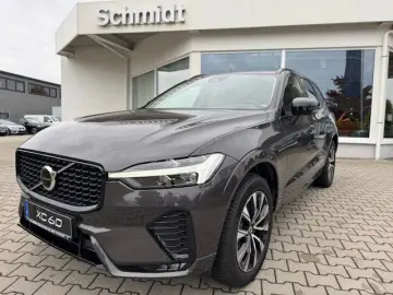 VOLVO XC60 B4 D AWD Plus Dark