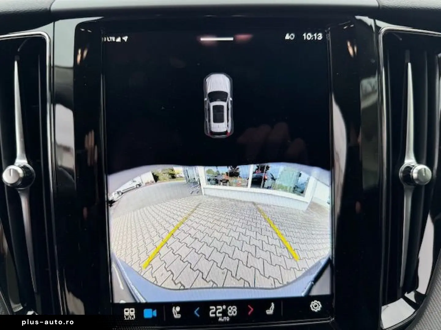 VOLVO XC60 B4 D AWD Plus Dark