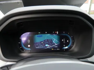 VOLVO XC60 B4 Plus Dark H K HGSD FACEL. STANDHZ LED