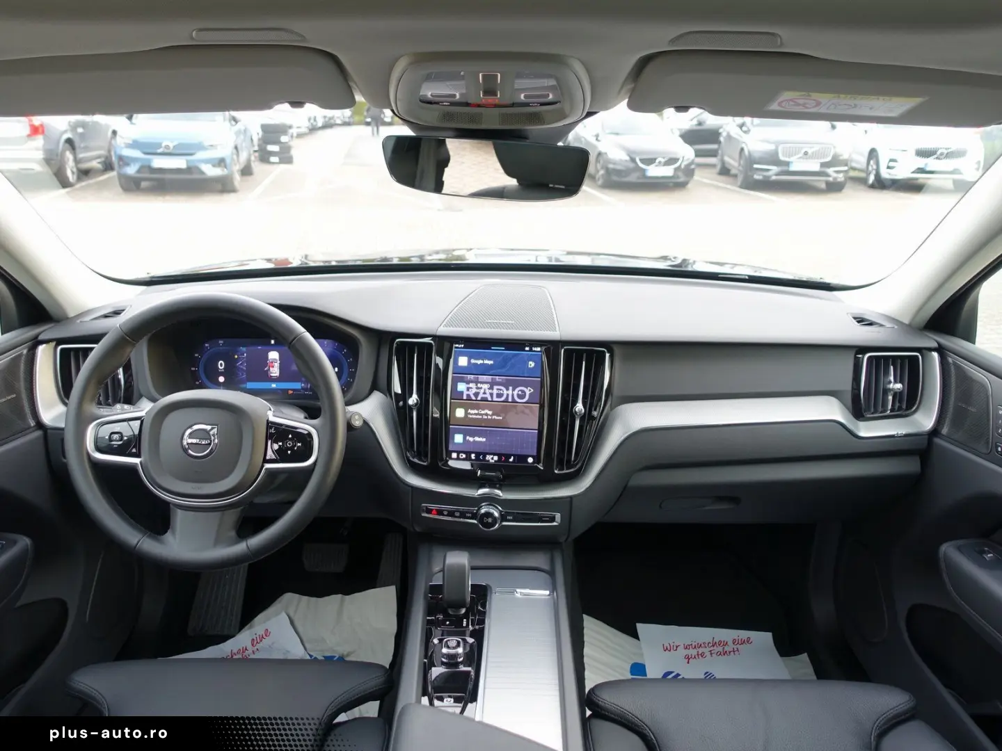 VOLVO XC60 Plus Dark B5 AWD Mild-Hybrid  360 Cam Pano.
