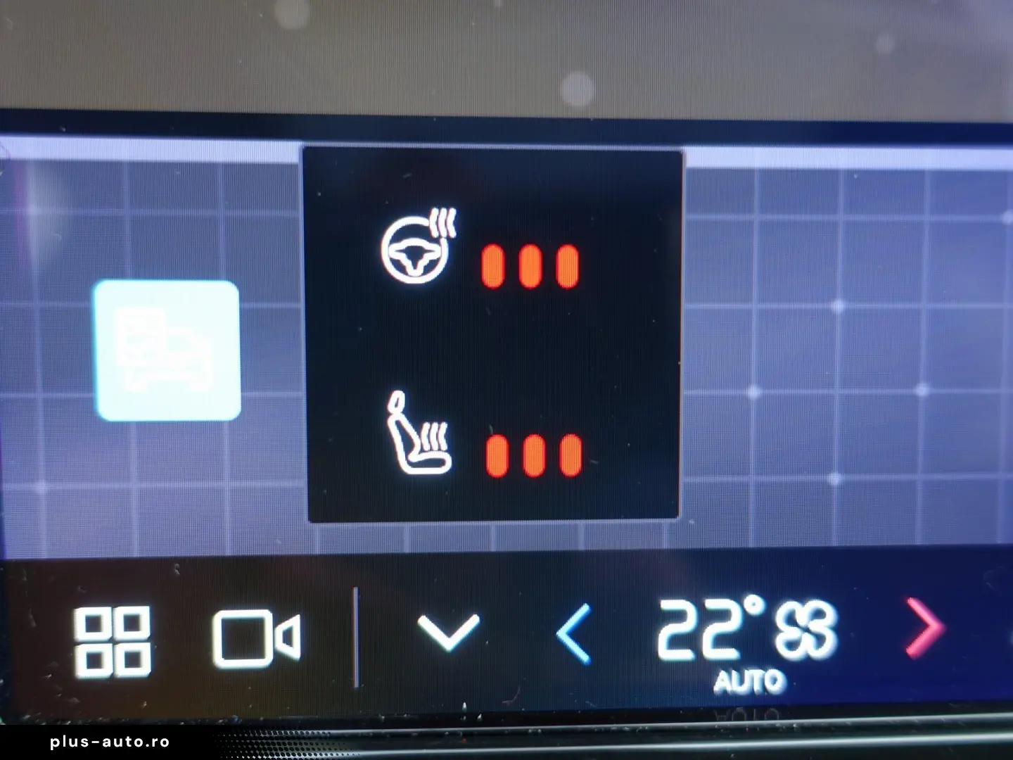 VOLVO XC60 Plus Dark B5 AWD Mild-Hybrid  360 Cam Pano.