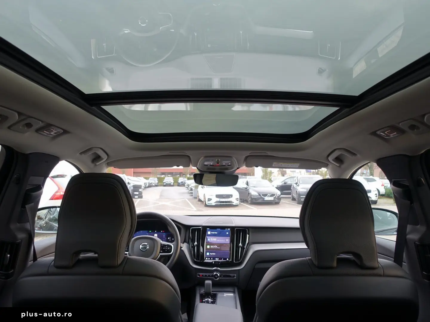 VOLVO XC60 Plus Dark B5 AWD Mild-Hybrid  360 Cam Pano.