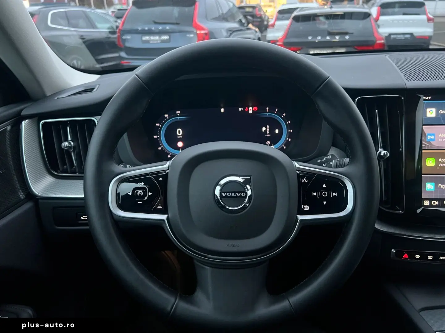 VOLVO XC60 B5 AWD Plus Dark HEAD UP FLED 21  HK