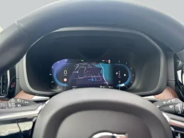 VOLVO XC60 B5 D AWD Ultimate Bright