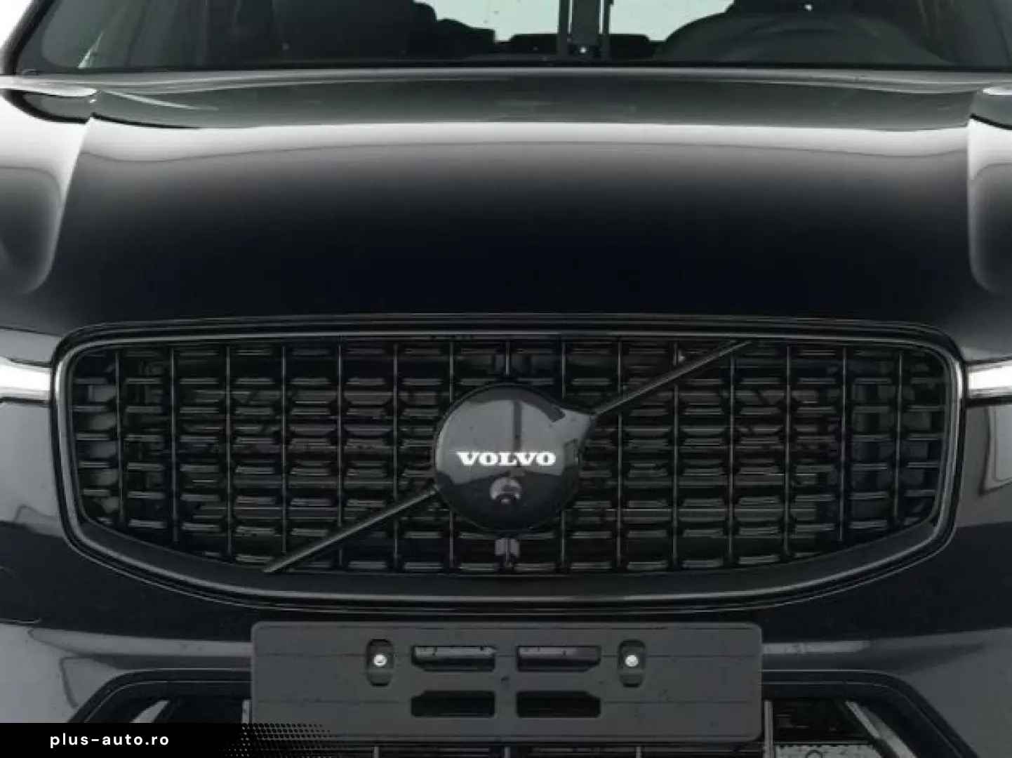 VOLVO XC60 B5 Plus Black Edition AWD PANOSD 360 MATRIX