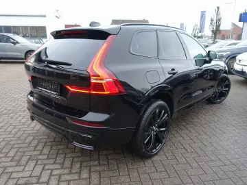 VOLVO XC60 Black Edition Plus B5 AWD Mild-Hybrid H&K