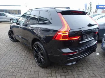 VOLVO XC60 Black Edition Plus B5 AWD Mild-Hybrid H&K