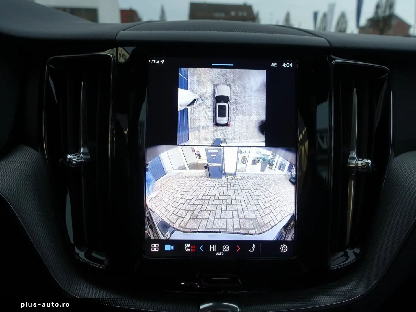 VOLVO XC60 Black Edition Plus B5 AWD Mild-Hybrid H&K