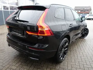VOLVO XC60 Black Edition Plus B5 AWD 360  Pano HeadUP