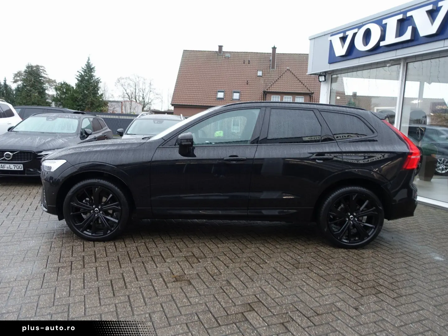 VOLVO XC60 Black Edition Plus B5 AWD 360  Pano HeadUP