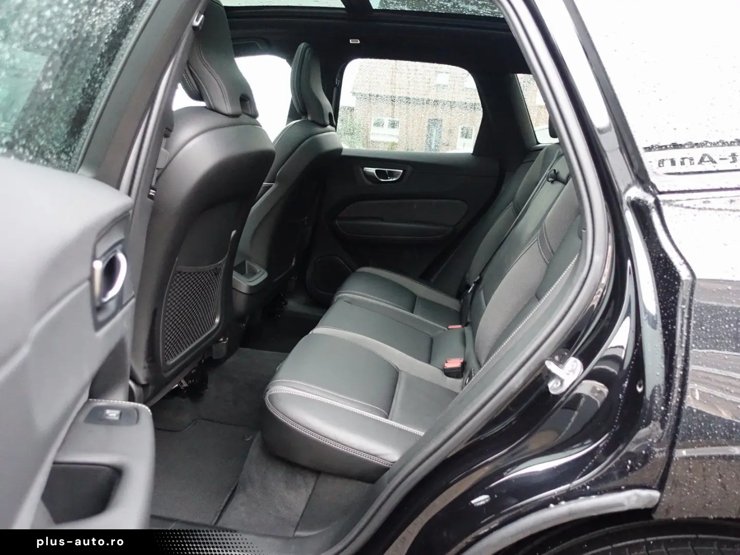 VOLVO XC60 Black Edition Plus B5 AWD 360  Pano HeadUP