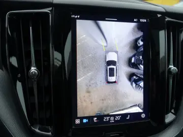 VOLVO XC60 Black Edition Plus B5 AWD 360  Pano HeadUP