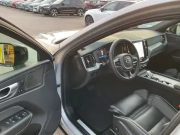 VOLVO XC60 B4 Plus Dark 2WD ACC 360  HK 21  Google