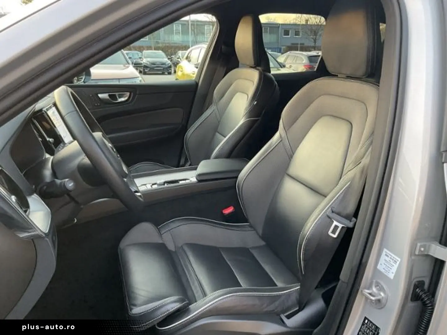 VOLVO XC60 B4 Plus Dark 2WD ACC 360  HK 21  Google