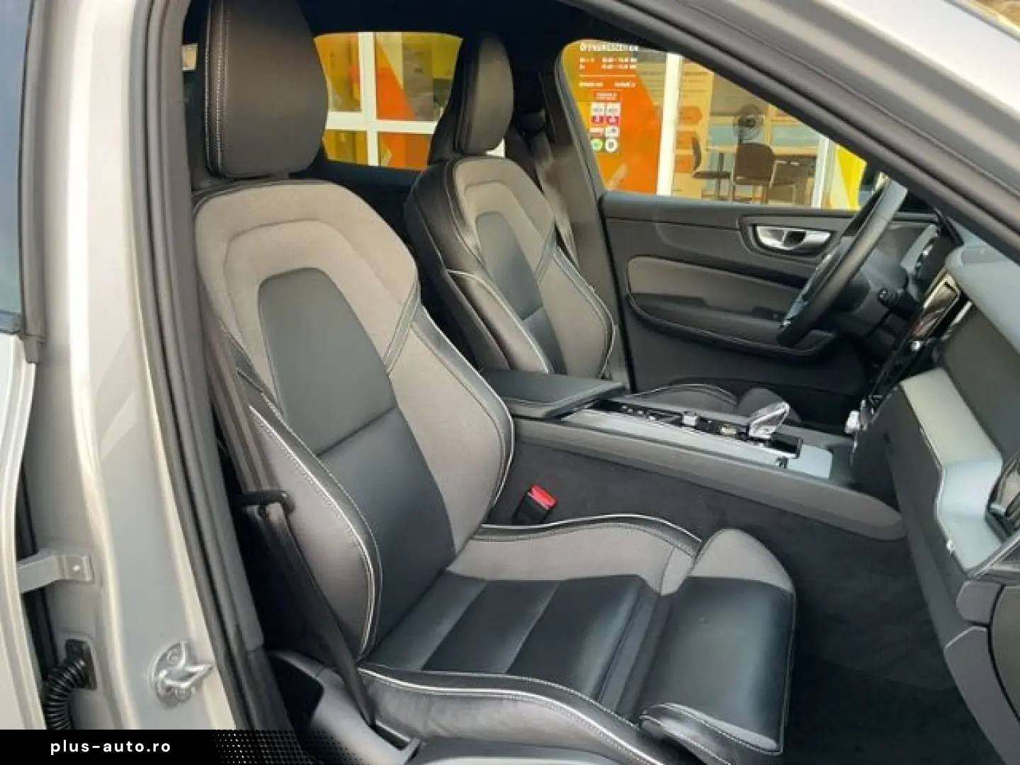 VOLVO XC60 B4 Plus Dark 2WD ACC 360  HK 21  Google